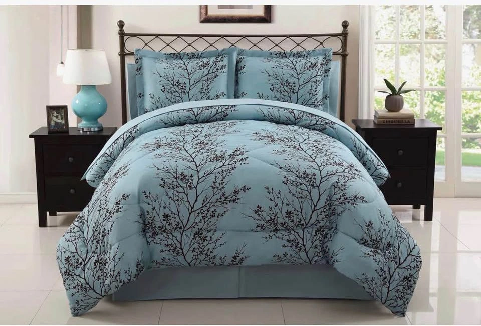 Brand new 8 pc queen comforter set - photo 2