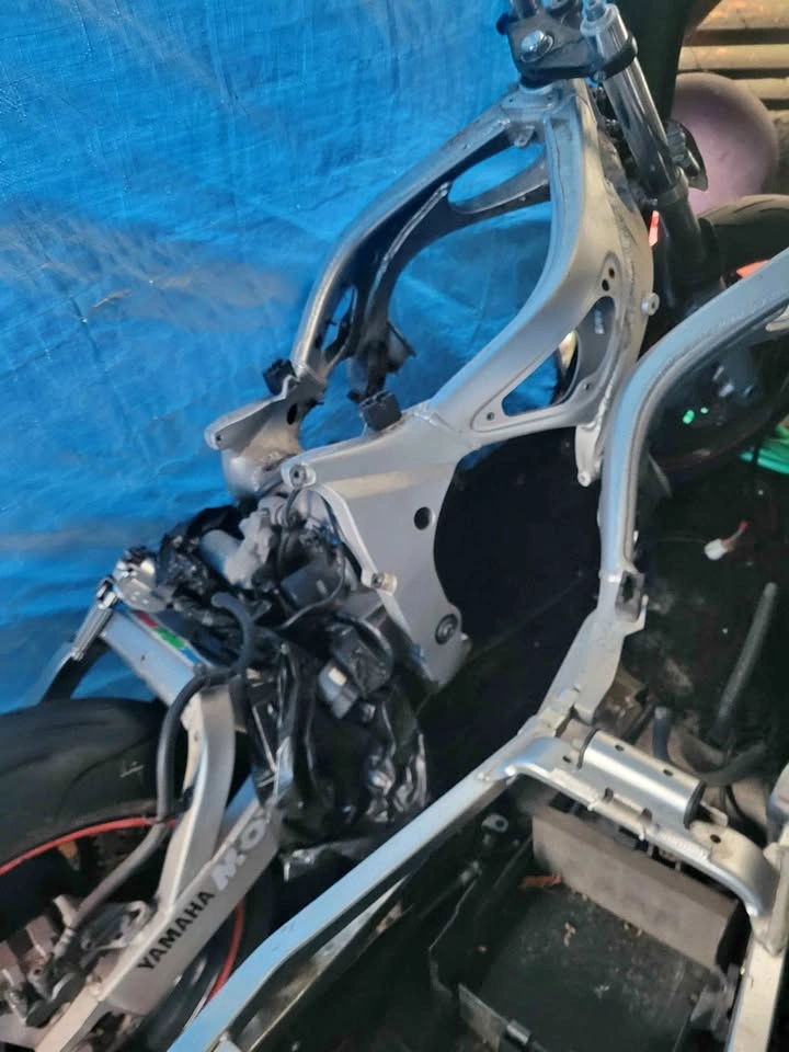 Yamaha R6, FZ6, parts