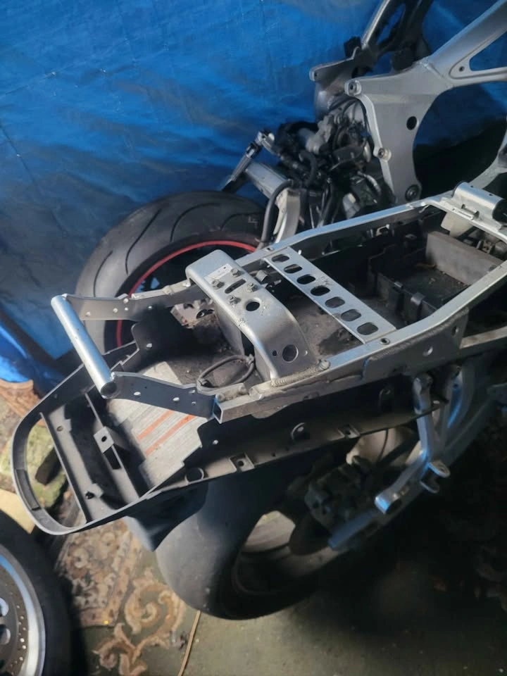 Yamaha R6, FZ6, parts - photo 3