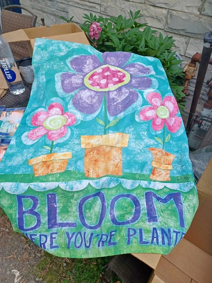Assorted Seasonal Garden Flags