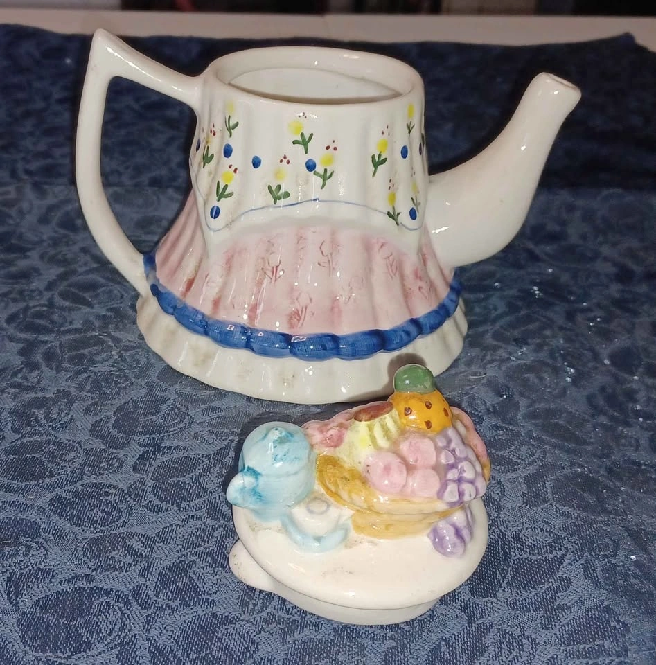 Vintage Ceramic Teapot with Fruit Basket Lid - photo 2