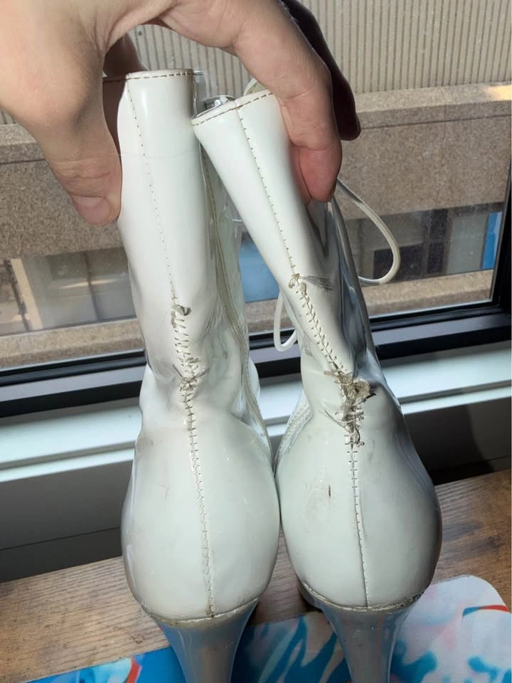 White Ankle Boots - photo 3