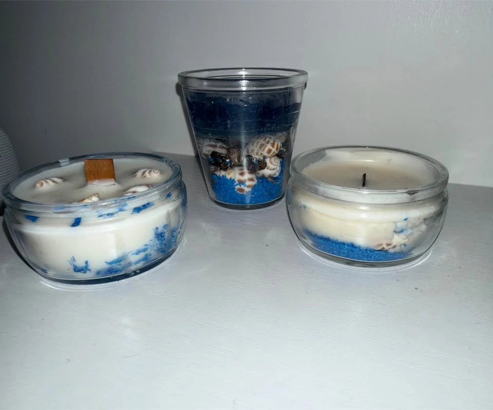 Handmade Decorative Soy and Gel Wax Candles - photo 2