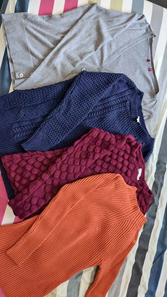 Women's sweater bundle