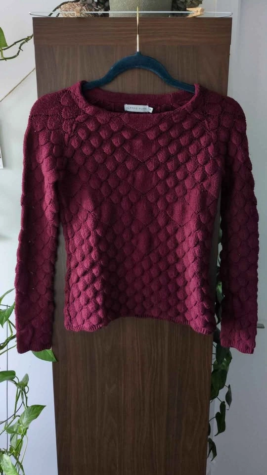 Women's sweater bundle - photo 4