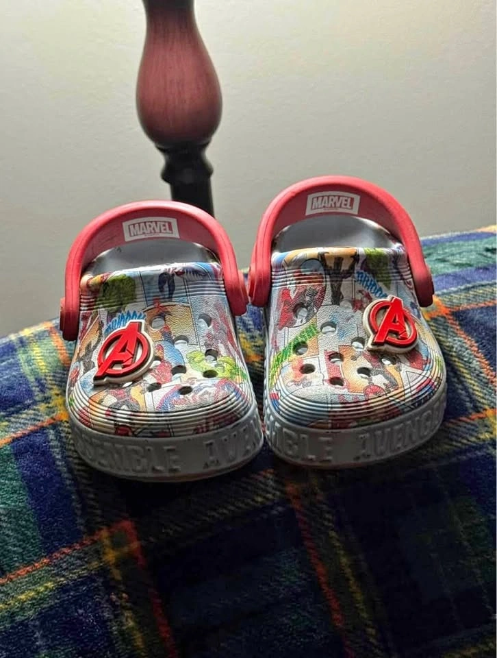 Marvel Crocs 5T