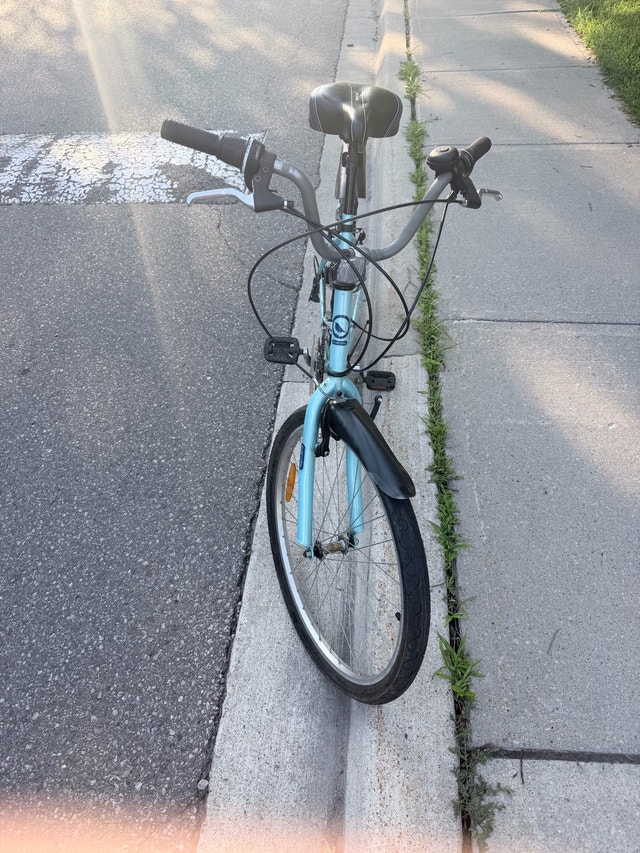 Everyday Traveler City Hybrid Bike - photo 2