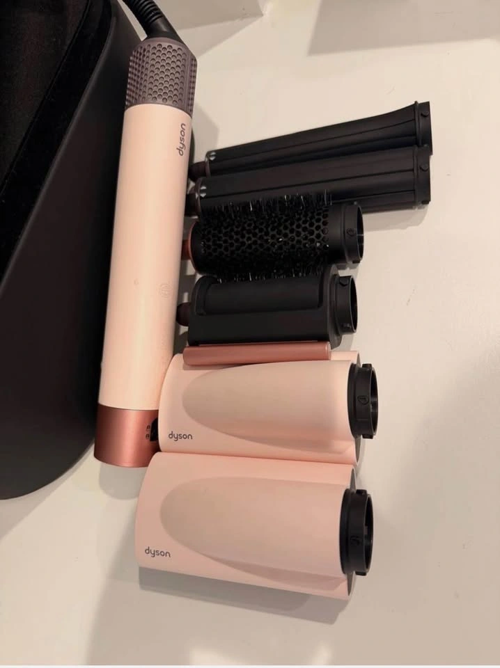 Dyson Airwrap Multi-Styler Complete Set with Box & Case - photo 2