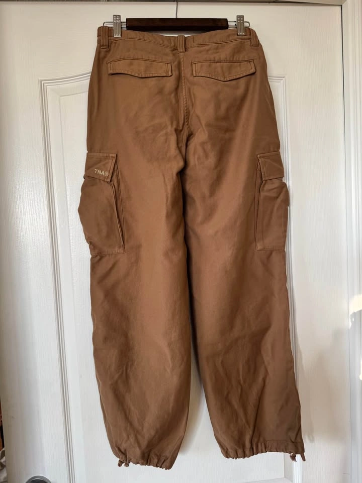 NEW Aritzia Cargo Pant - photo 2