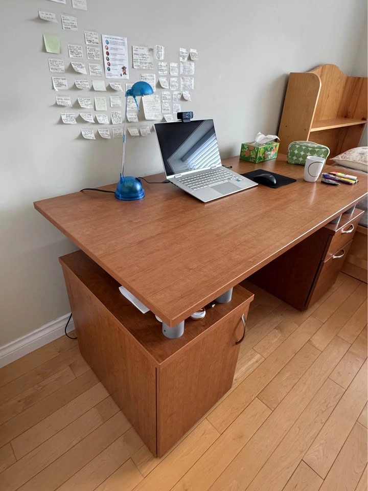 Wooden Desk - 60.2”W x 29.5”H x 30.2”D - photo 3