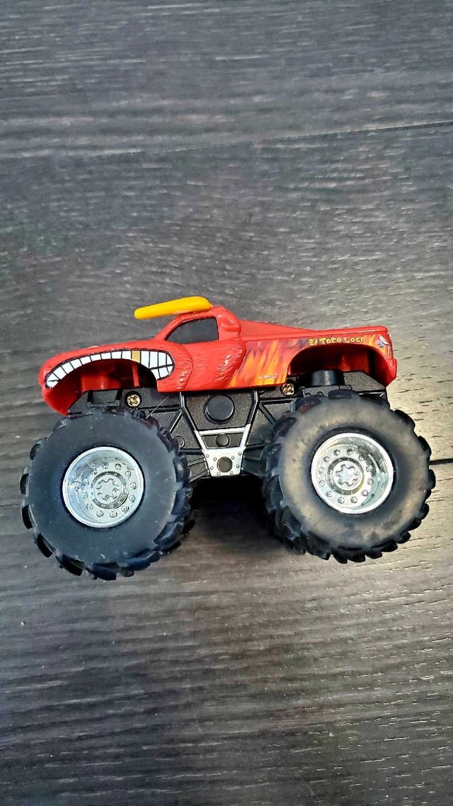 Rare Hot Wheels Monster Trucks Set - photo 2