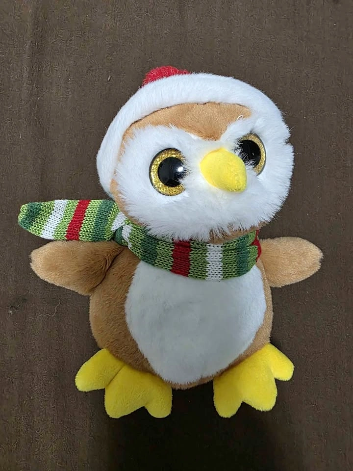 Ty Beanie Boos Waddles the Penguin Christmas Plush