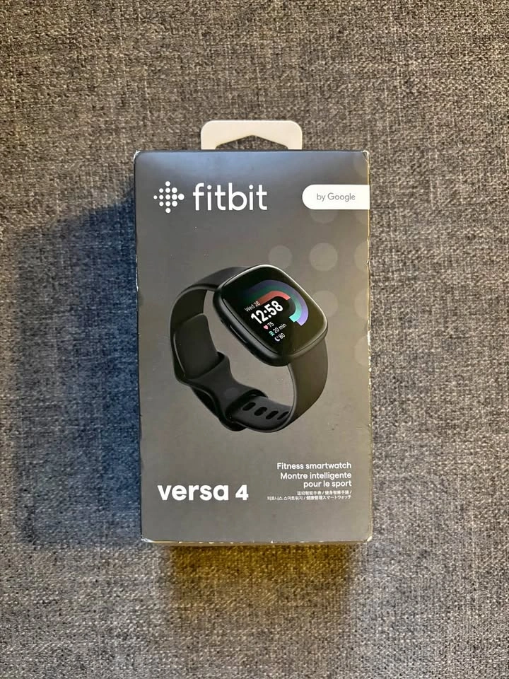 Fitbit Versa 4