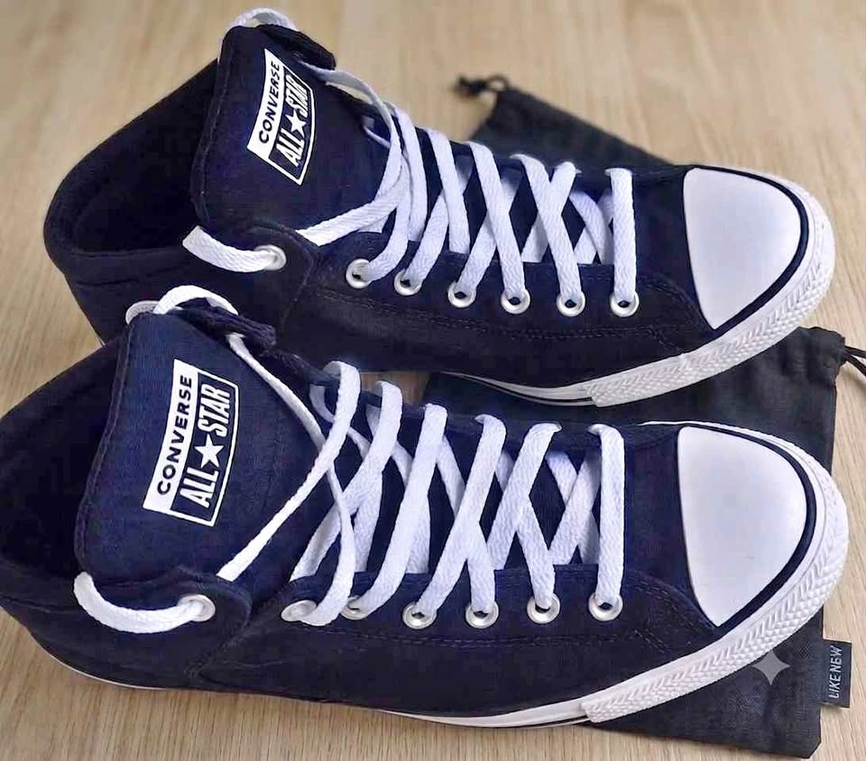 Converse Chuck Taylor All Star Madison Mid Top Size 12