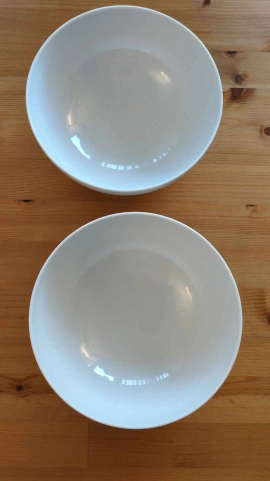 Two large white ramen bowls - photo 3