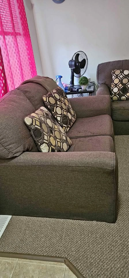 Comfort 2-Piece Sofa Set (3-Seater Sofa & Loveseat)