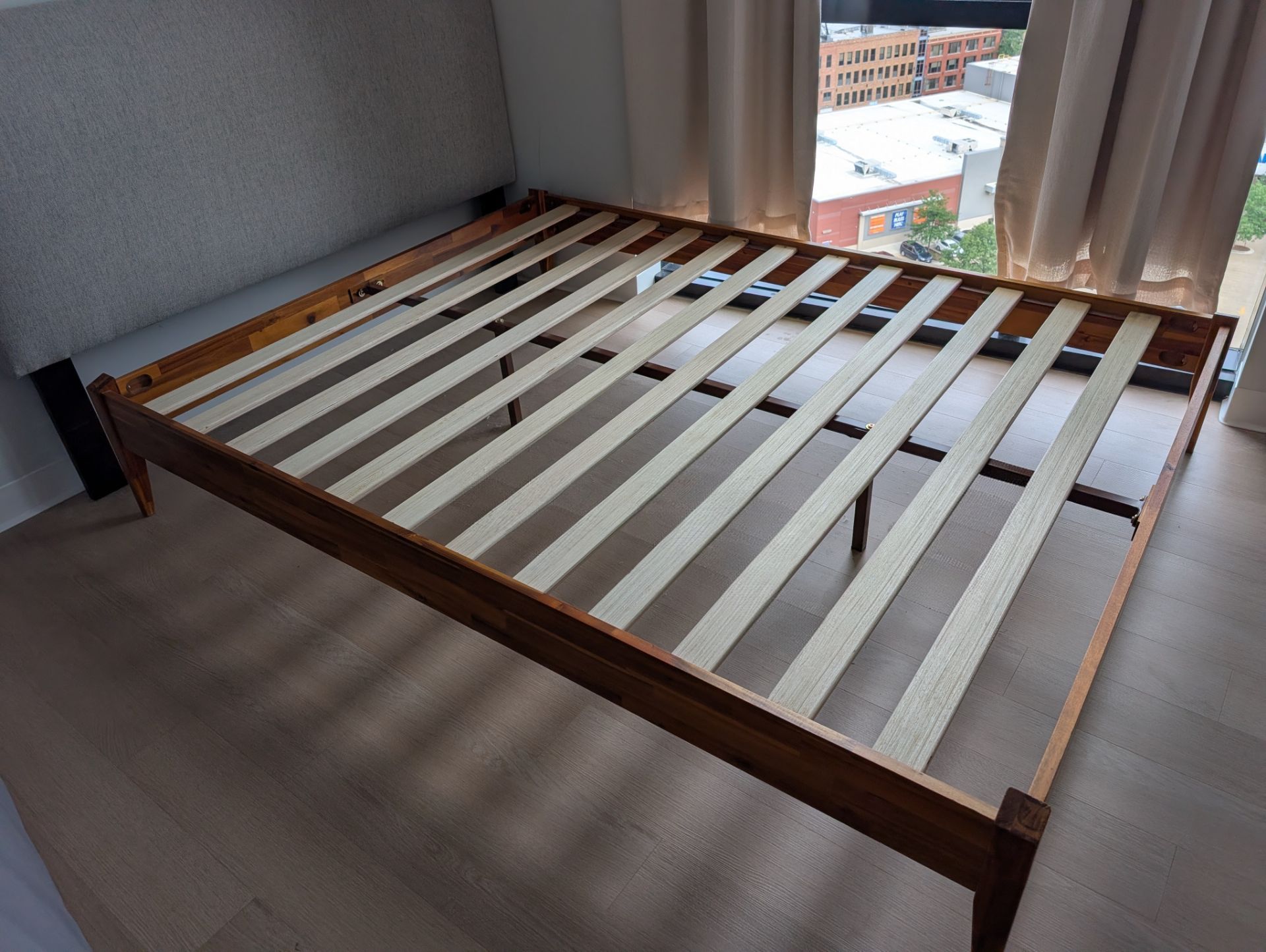 Premium Queen Bed Set: West Elm, Sealy & Finney ($2000 Value!) - photo 4