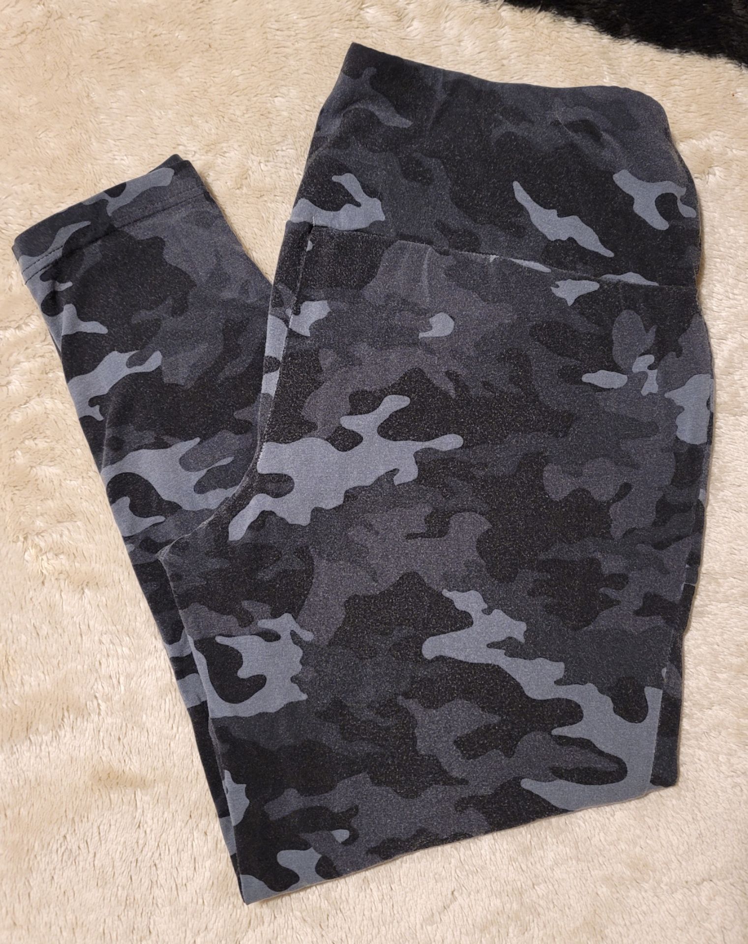 Women's Gray high-rise Camouflage XL Leggings - photo 2