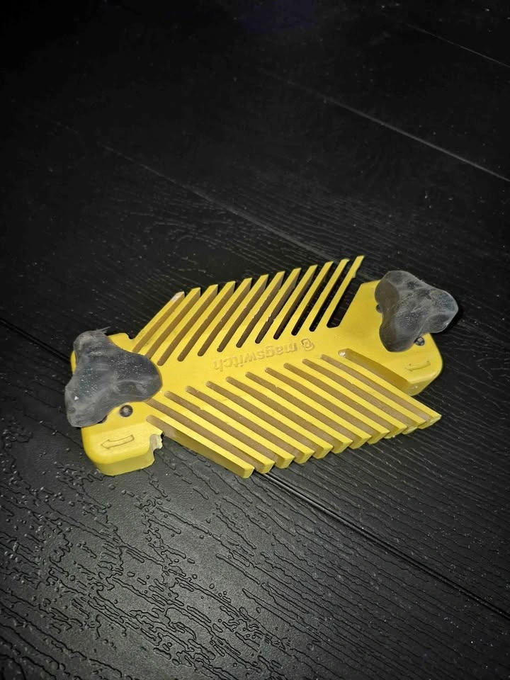 Feather Board