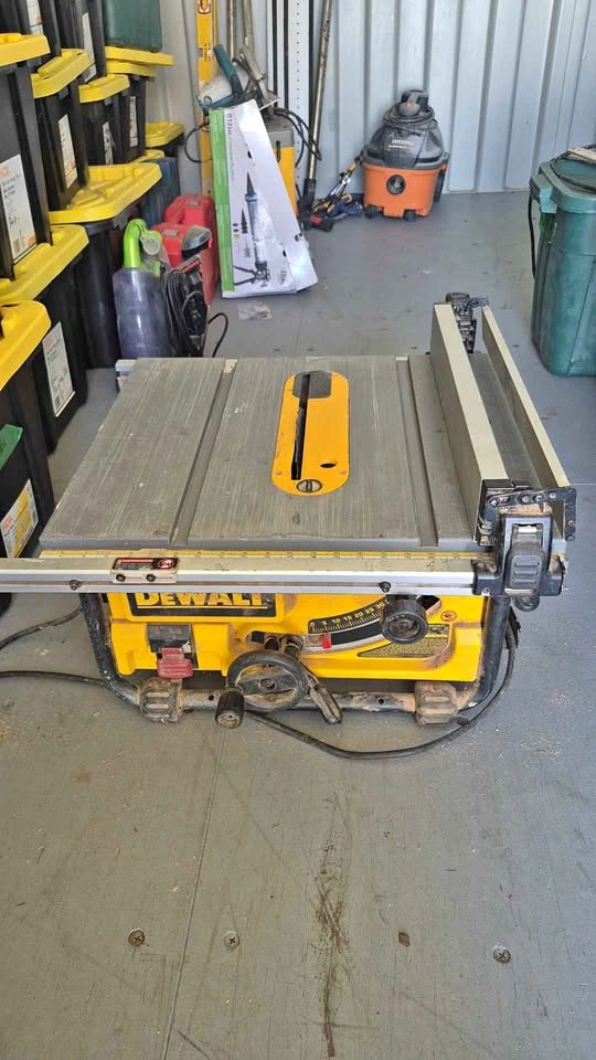 Dewalt table saw