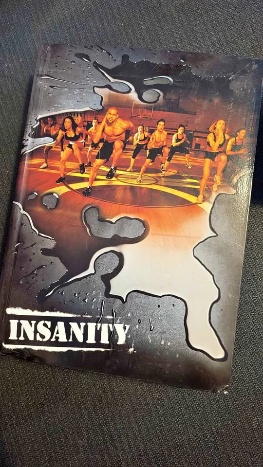 Insanity Workout DVD Set with Nutrition Guide – Complete