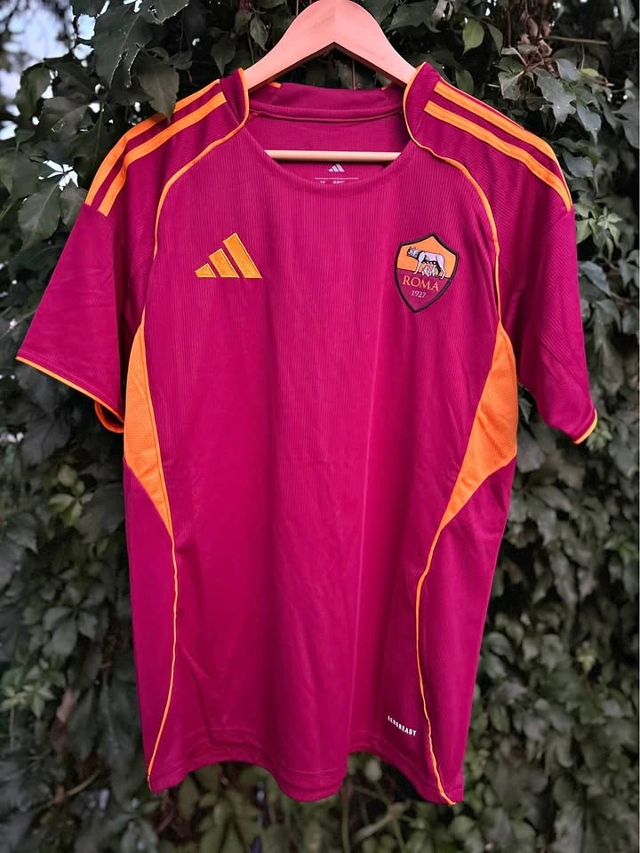 Roma home jersey - Season 2025/26