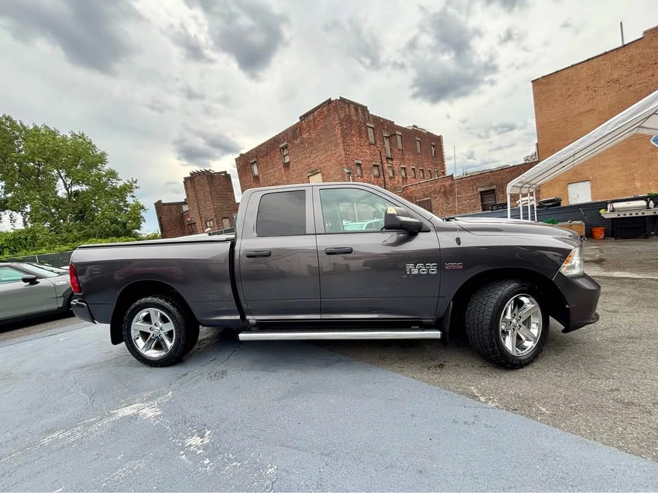 2017 Ram 1500 Quad Cab Express Pickup 4D 6 1/3 ft - photo 5