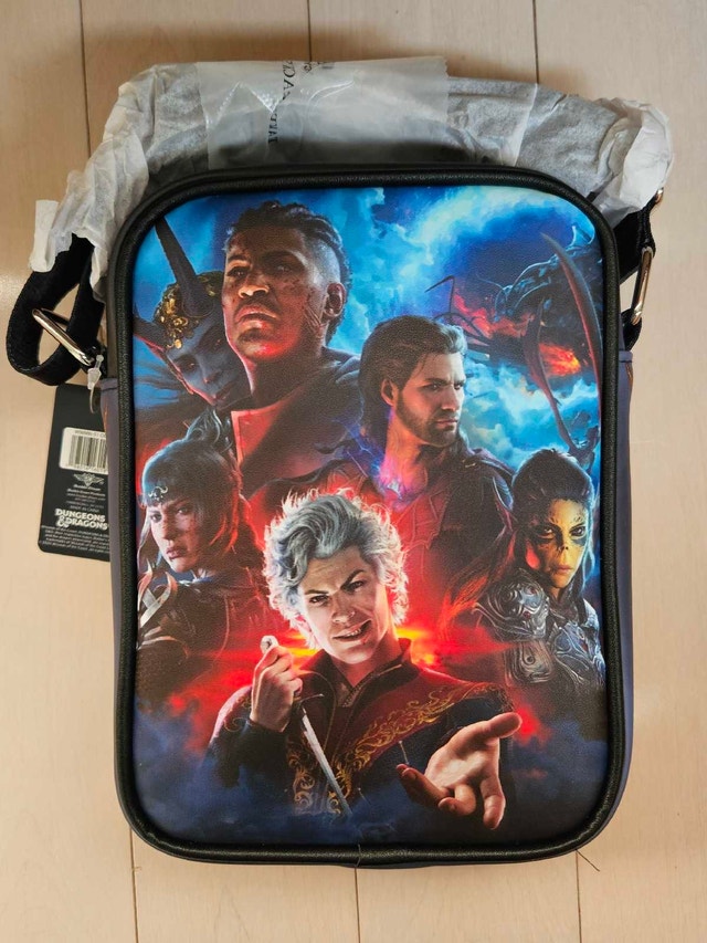 Official Licensed Baldur's Gate 3 Buckle Down Crossbody Bag - photo 2