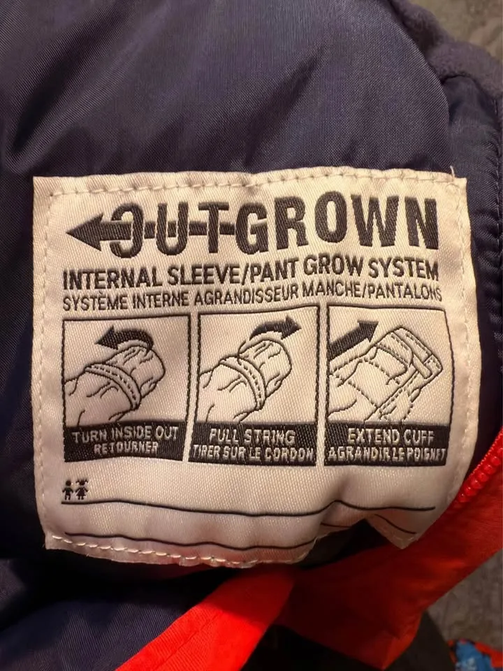 Girls Columbia Ski Jacket, Coverall Ski Pants and Gloves image indicator(8)