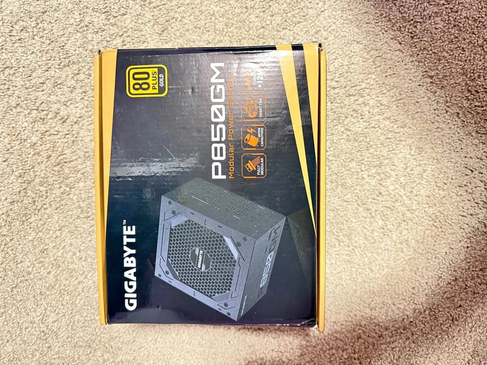 Gigabyte P850GM