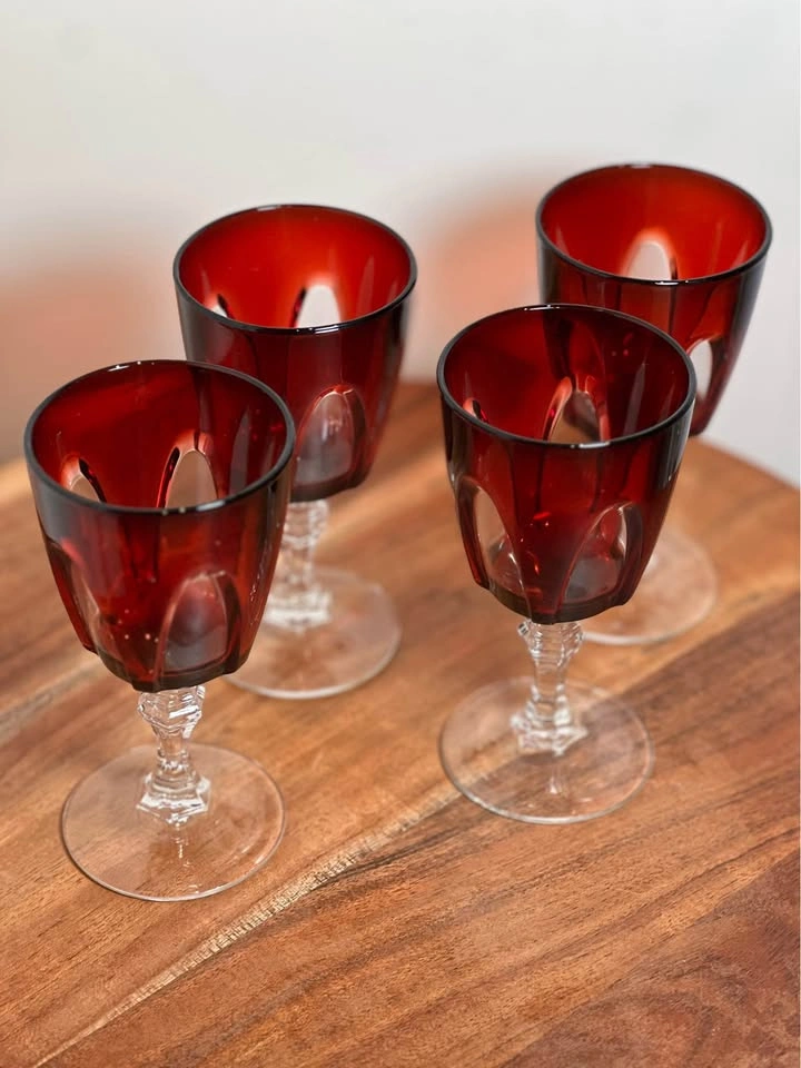 Vintage Cristal d'Arques Durand "Gothic" Ruby Red Wine Glasses - photo 2