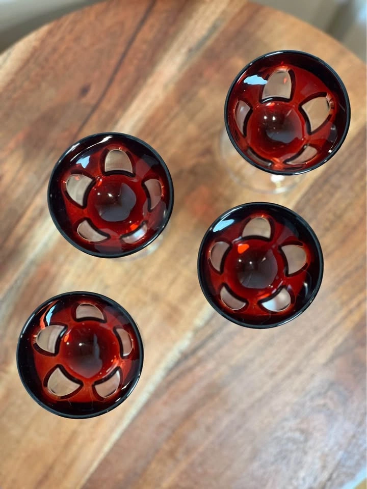 Vintage Cristal d'Arques Durand "Gothic" Ruby Red Wine Glasses - photo 3