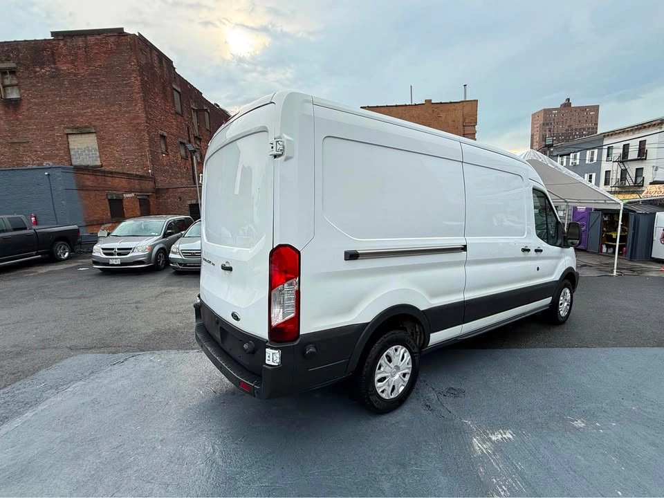 2017 Ford Transit 350 Cargo Van Medium Roof RWB - photo 3