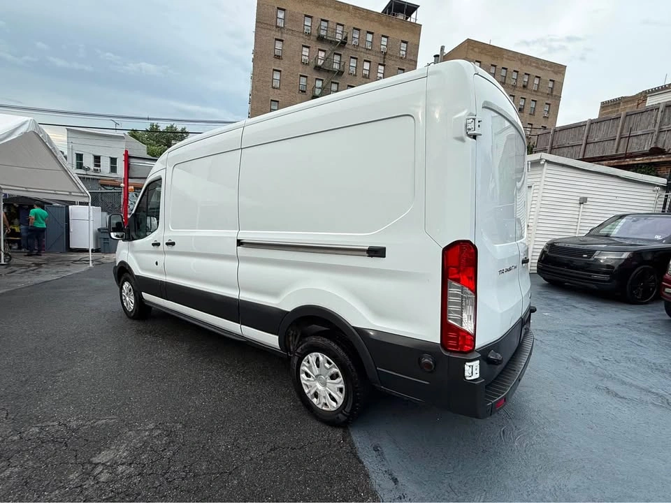 2017 Ford Transit 350 Cargo Van Medium Roof RWB - photo 4