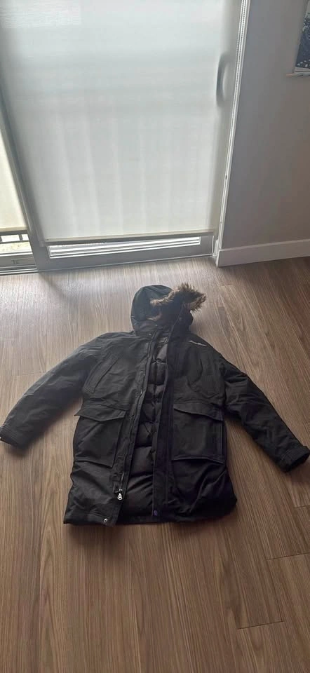 Eddie Bauer Down Parka – Men’s Medium – Excellent Condition