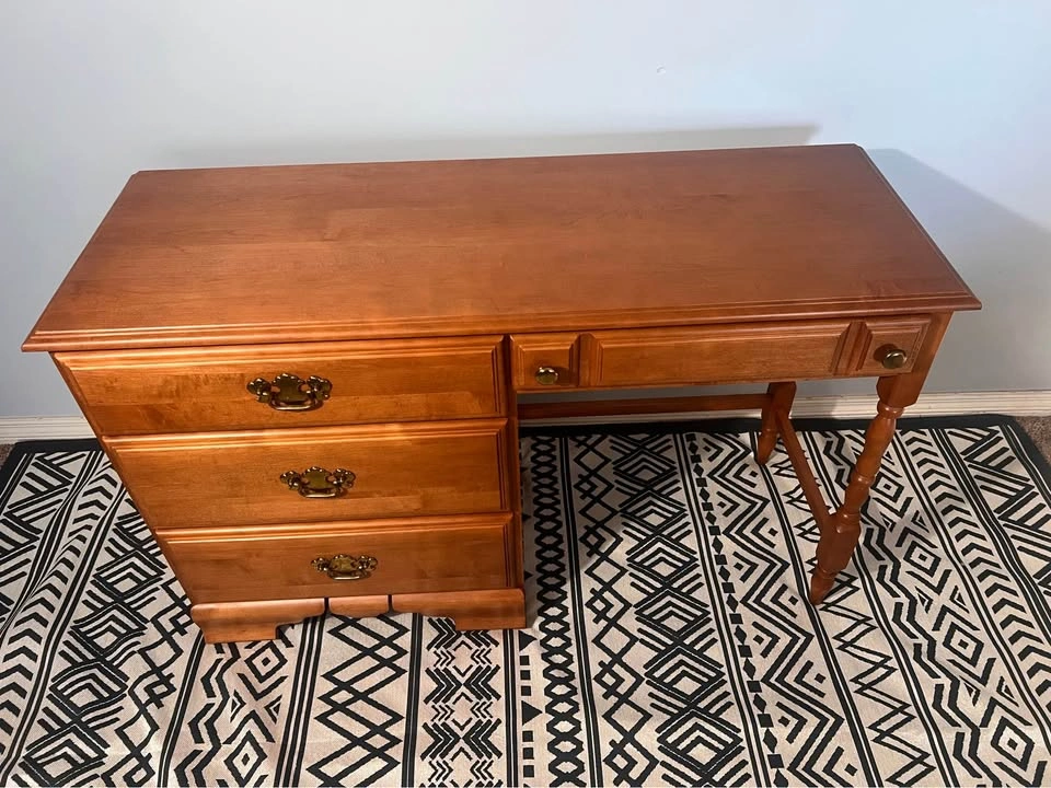 Vintage Solid Maple Writing Desk / Vanity (1984) - photo 2