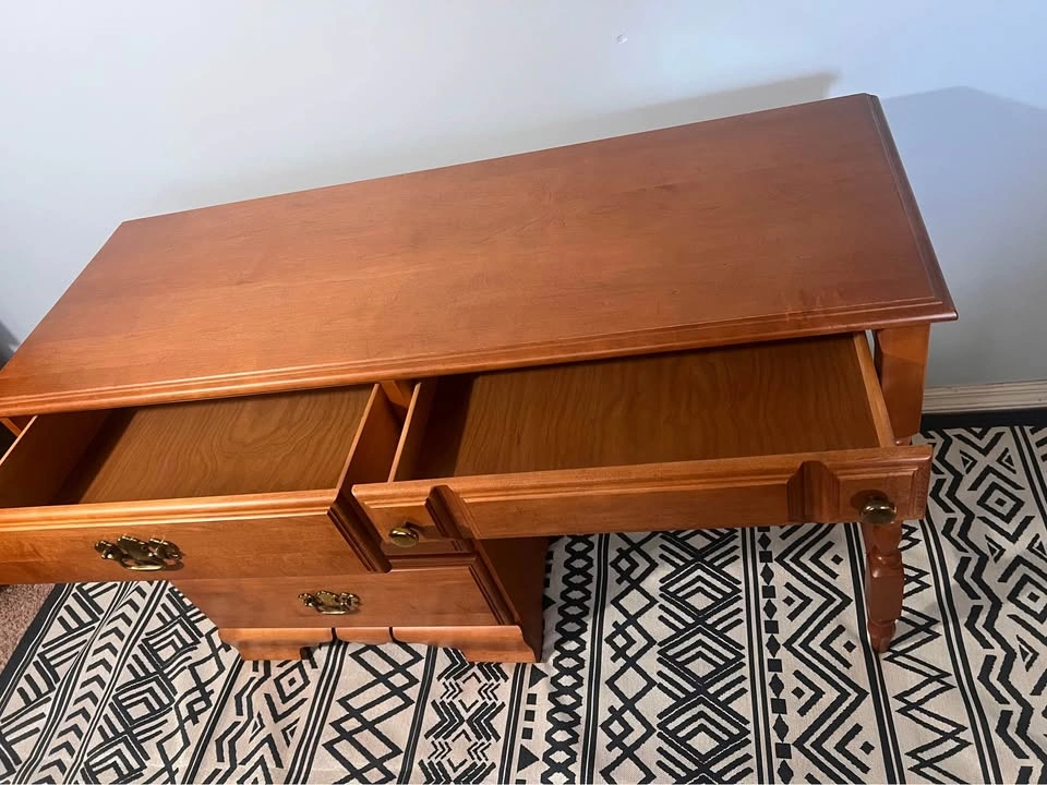 Vintage Solid Maple Writing Desk / Vanity (1984) - photo 5