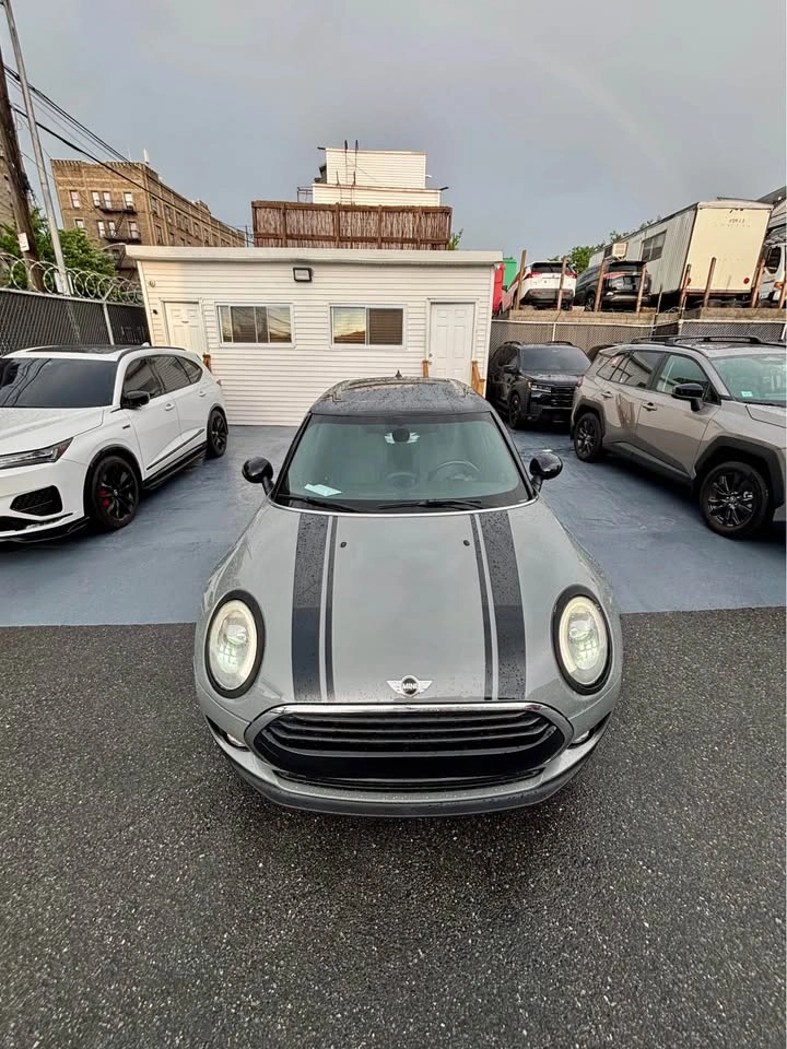 2016 MINI Clubman · Cooper Hatchback 4D - photo 2
