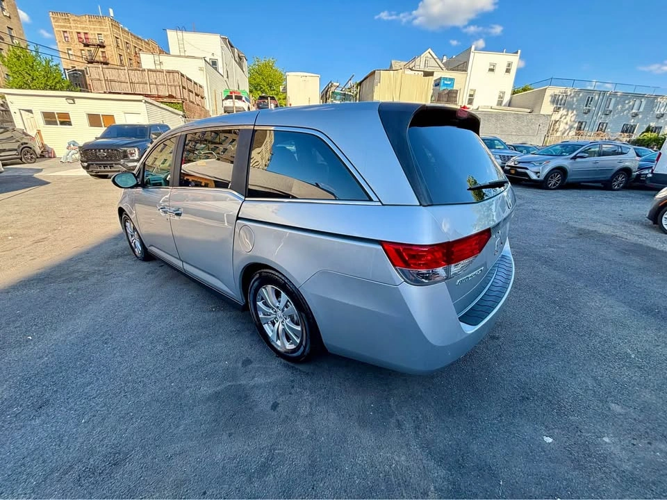 2015 Honda Odyssey · EX-L w/Navigation Minivan 4D - photo 4