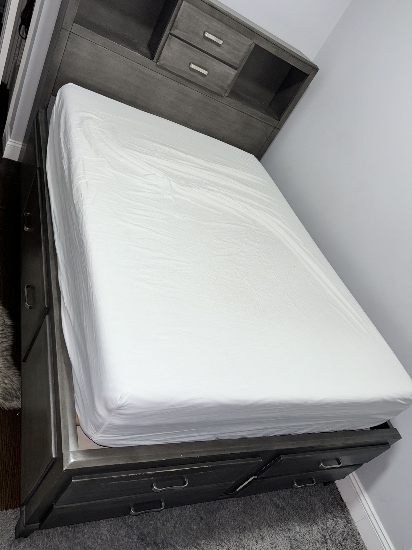 Used Caitbrook Full Storage Bed with 7 Drawers - photo 4