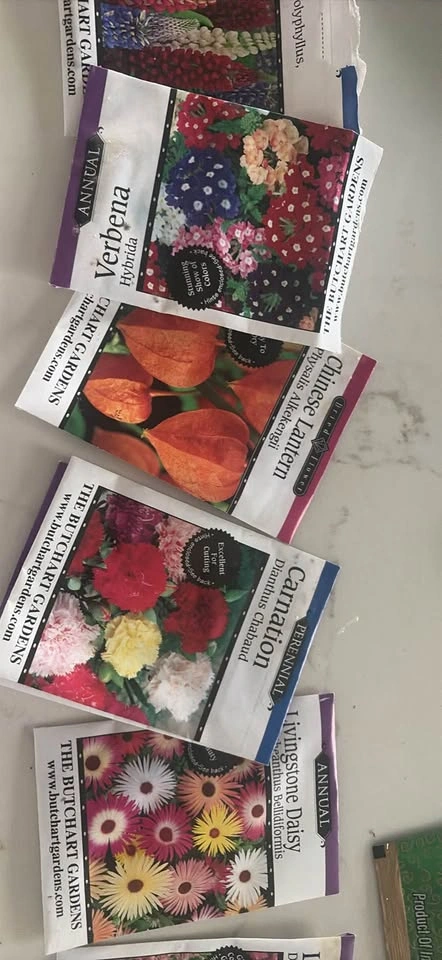 Plant and Flower Pots and Seeds from Butchart Gardens - photo 4