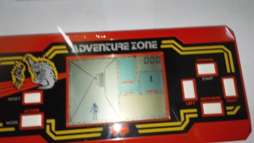 VINTAGE 1984 Epoch Adventure Zone LCD Handheld Game - TESTED - photo 2