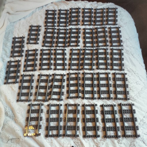 112pc Train Track Bulk Lot - 74 Straight & 38 Flex - photo 3