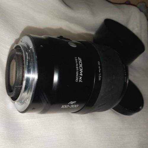 Minolta Maxxum AF Zoom xi 100-300mm f/4.5-5.6 Macro Lens - photo 2