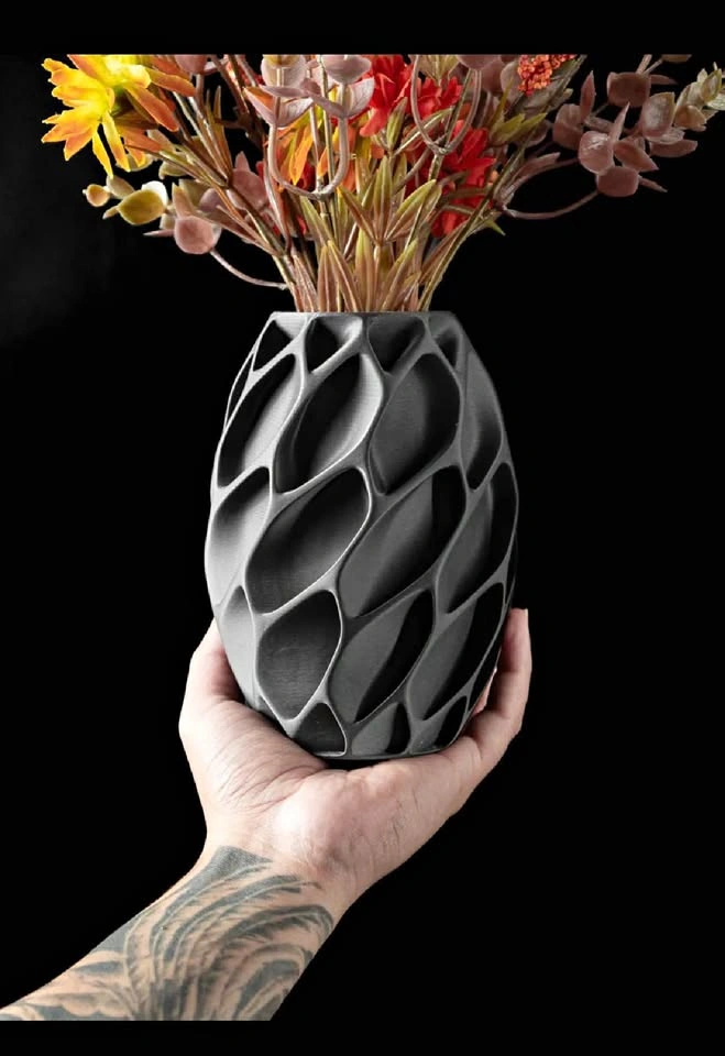 3D Printed Geometric Honeycomb Vase