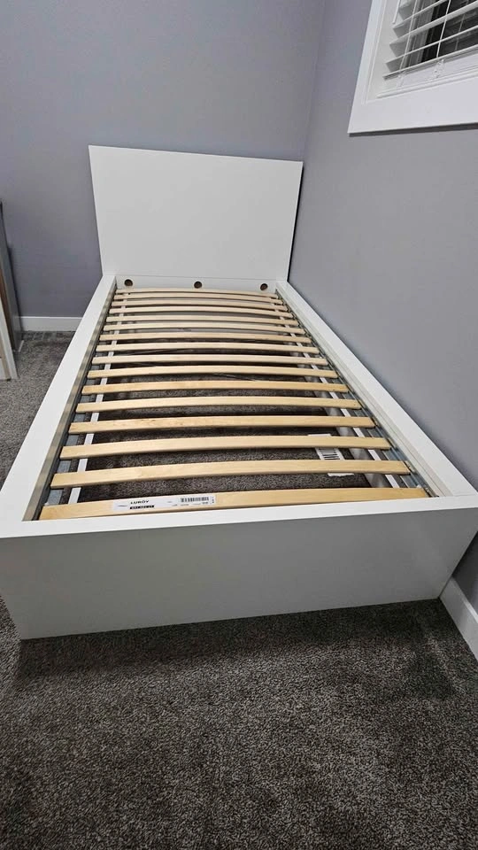 Delivery Available: Twin Size bed frame - photo 4