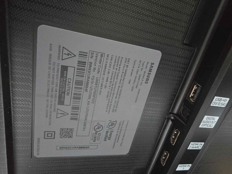 Samsung Crystal 4K UHD 7-Series (2020/2021) - Parts or Repair - photo 2