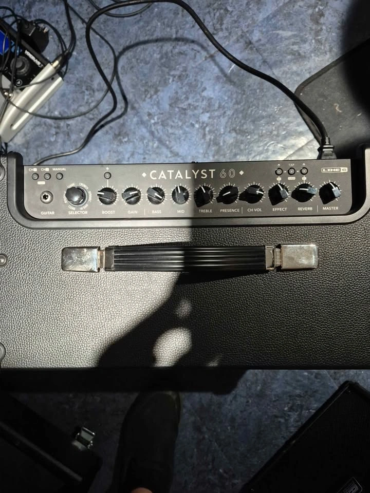 Line 6 Catalyst 60 Guitar Amplifier - photo 3