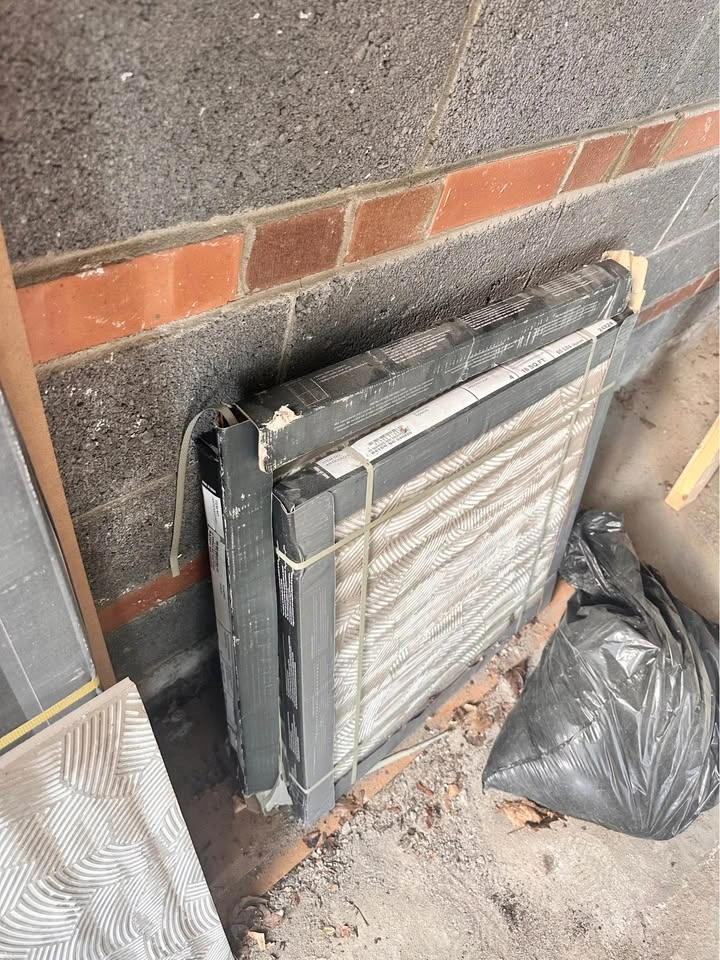 FREE Renovation Leftovers – Porcelain Tiles & MDF Trim - photo 4