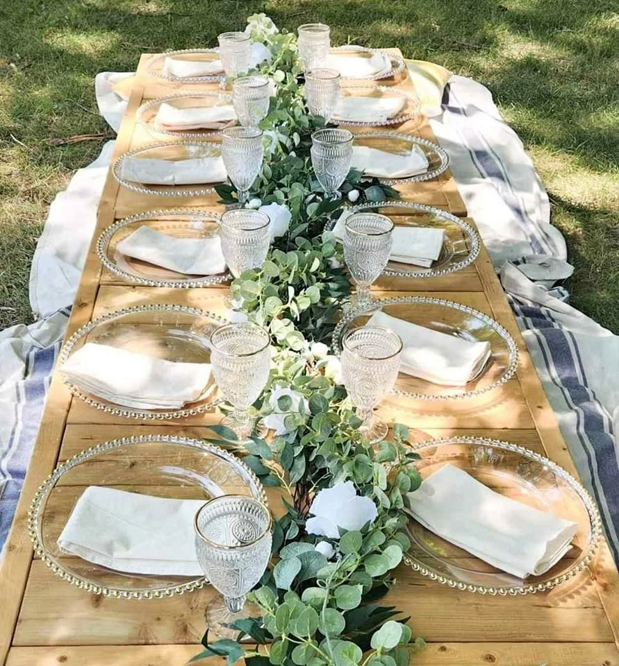 Picnic table decor rental